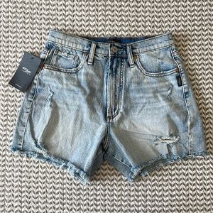 90’s Baggy shorts, high rise